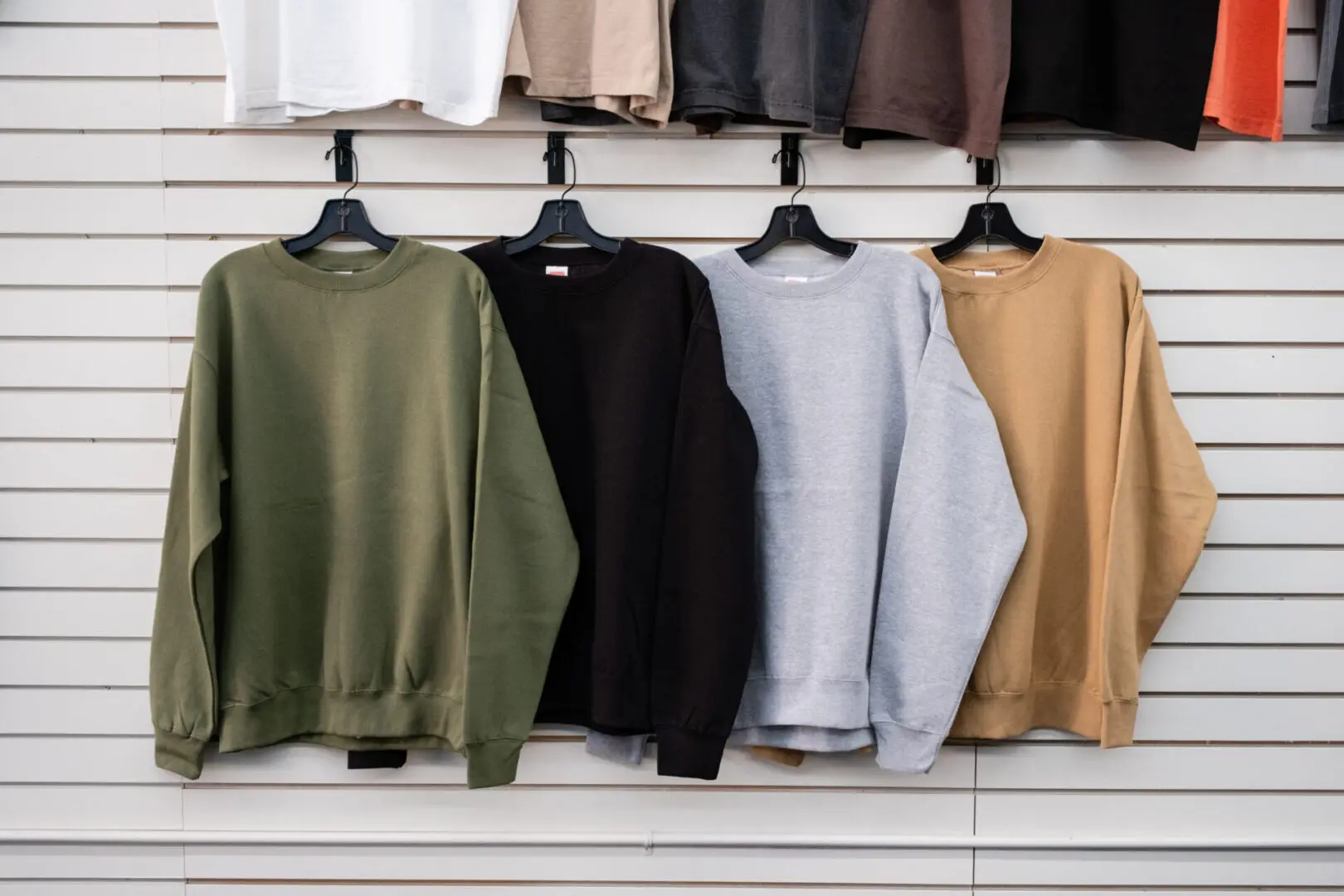 Essential Clothing: The Art of Minimalist Streetwear and Everyday Luxury