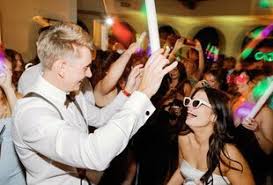 Hire the Best Las Vegas DJs to Take Your Event to the Next Level