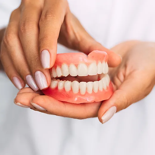 How to Select the Best Danties Protezas for a Perfect and Comfortable Fit